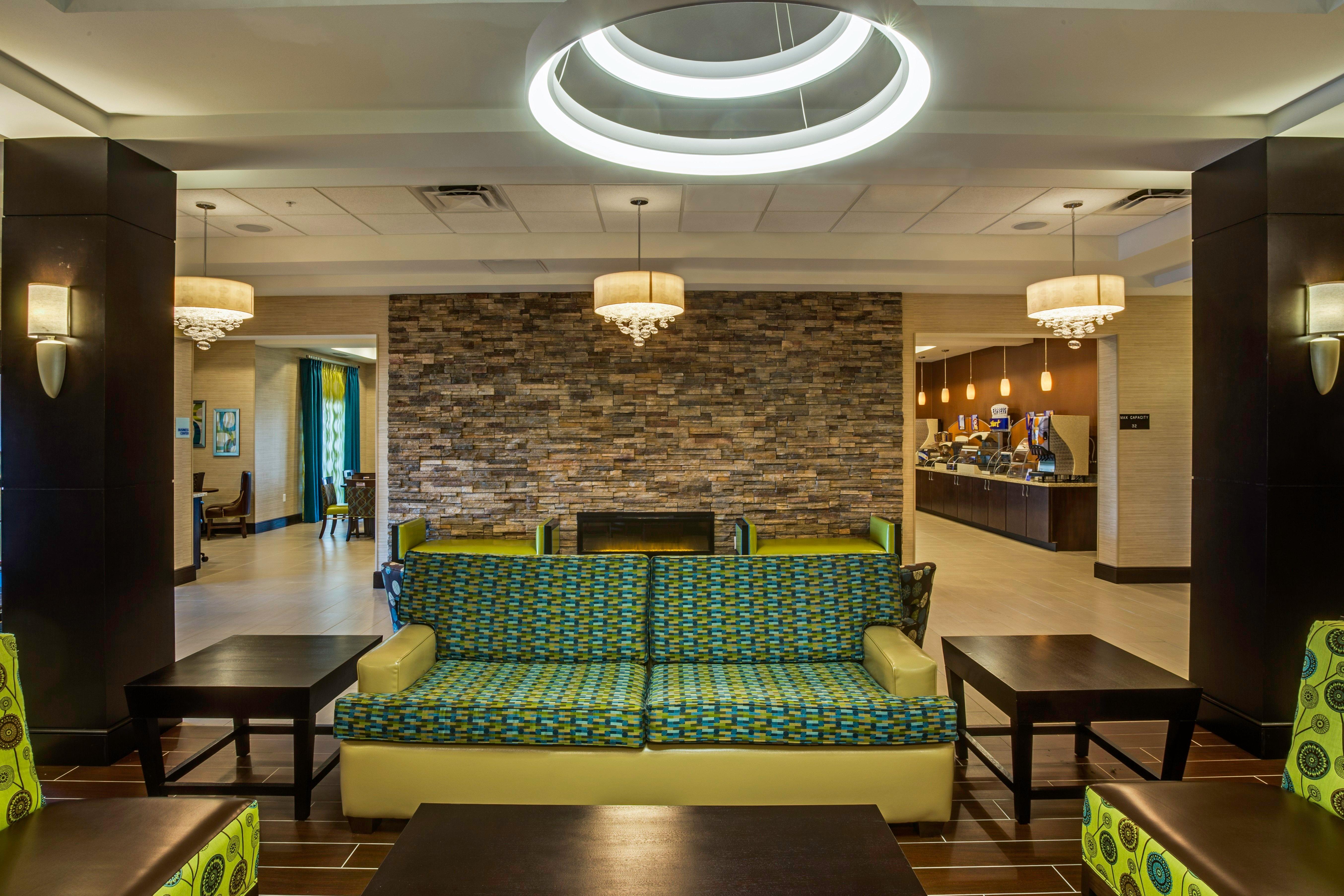 Holiday Inn Express Hotel & Suites Orlando East-Ucf Area By Ihg Alafaya Dış mekan fotoğraf