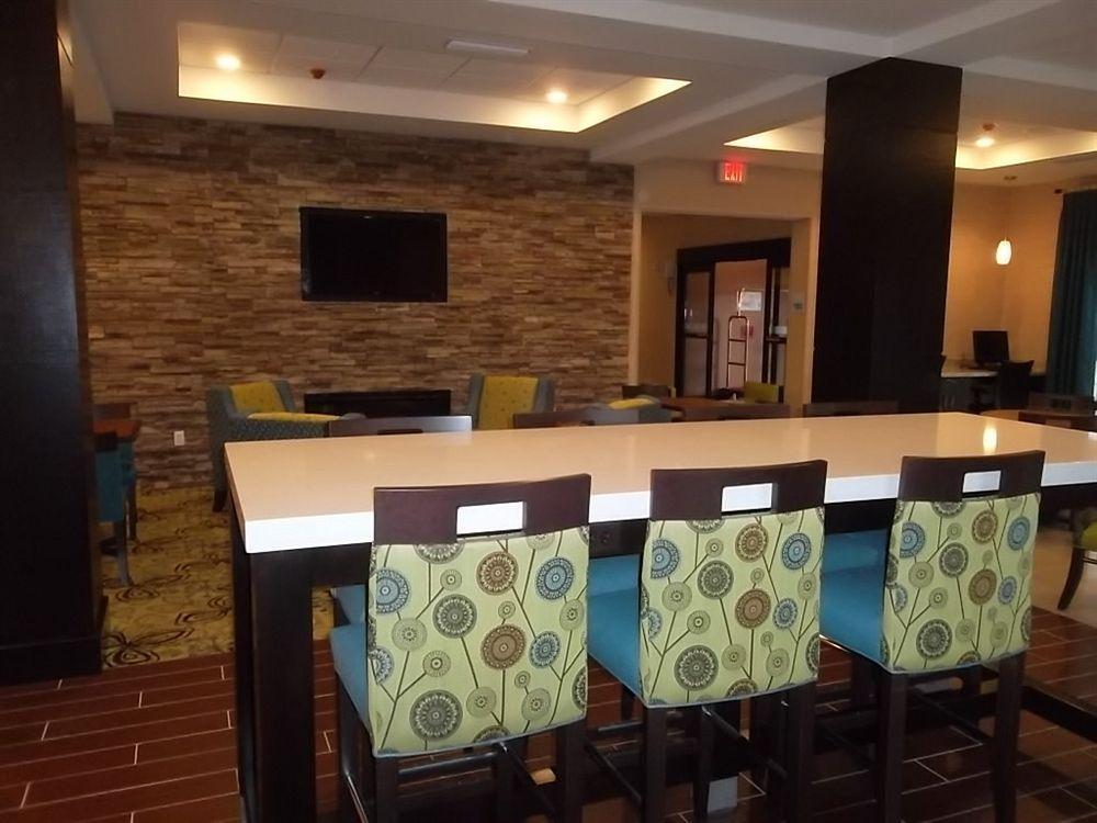Holiday Inn Express Hotel & Suites Orlando East-Ucf Area By Ihg Alafaya Dış mekan fotoğraf